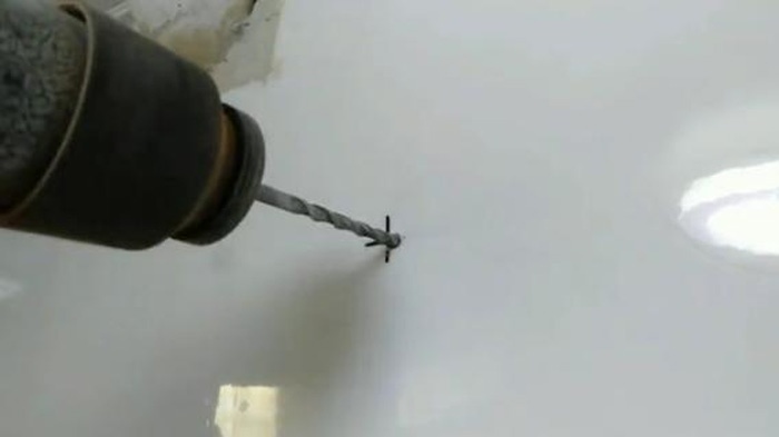 墙上瓷砖打孔视频(墙上瓷砖打孔视频大全) 墙上瓷砖打孔视频(墙上瓷砖打孔视频大全)