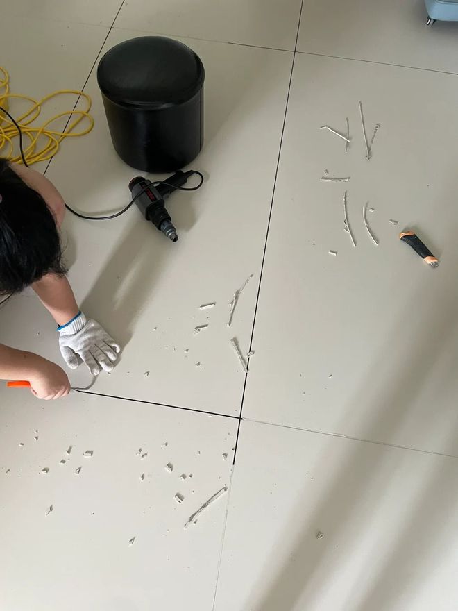 瓷砖烂了有什么补救方法视频教程(瓷砖烂了有什么补救方法视频教程图片) 瓷砖烂了有什么补救方法视频教程(瓷砖烂了有什么补救方法视频教程图片)